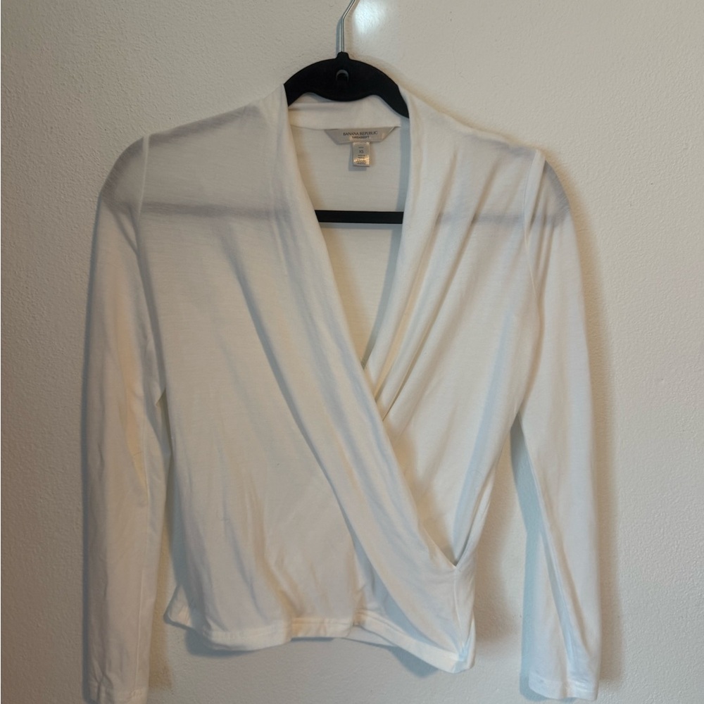 Banana Republic Thread Soft Women's White Long Sleeve Top